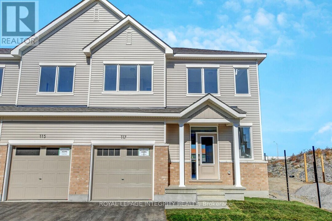 117 Ryan Reynolds Wy in Ottawa, ON - Building Photo