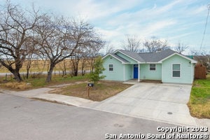 342 Ferris Ave in San Antonio, TX - Building Photo