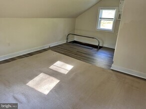568 Nauvoo Rd in Lewisberry, PA - Building Photo - Building Photo