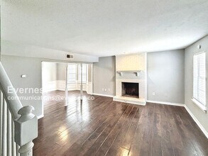 1101 Jamestown Way in Jackson, MS - Building Photo - Building Photo