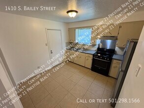 1410 S Bailey St in Jacksonville, AR - Building Photo - Building Photo