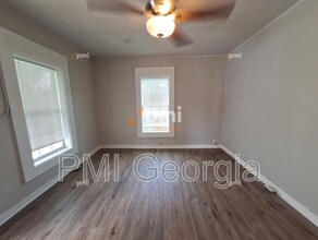130 Irwin St in Cedartown, GA - Building Photo - Building Photo