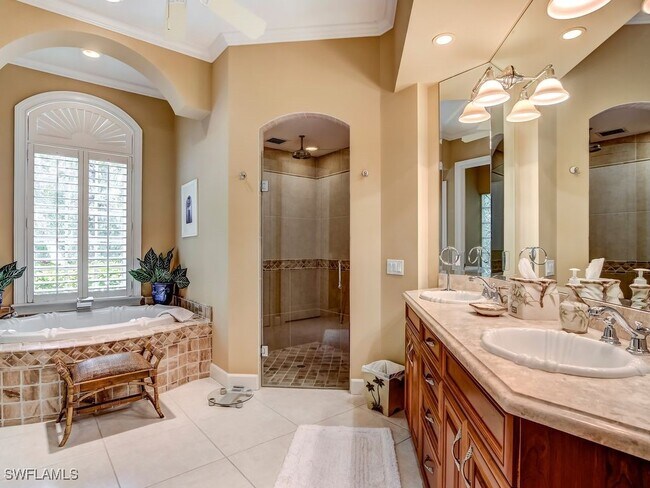 property at 605 6th Ave N