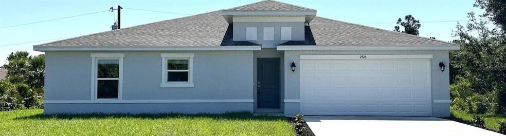 2816 Trico Rd in North Port, FL - Building Photo
