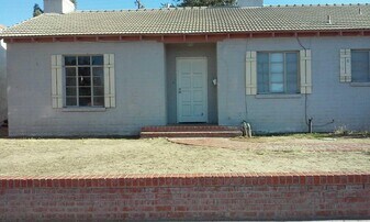 108 E Buena Vista St in Barstow, CA - Building Photo