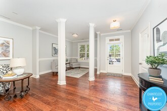 379 Tobacco Farm Way in Chapel Hill, NC - Building Photo - Building Photo