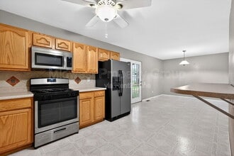 1165 Lees Ln in Florissant, MO - Building Photo - Building Photo