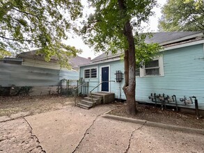 1919 Highland Ave in Shreveport, LA - Building Photo - Building Photo