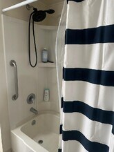 1167 Main St, Unit 1 in Royersford, PA - Foto de edificio - Building Photo