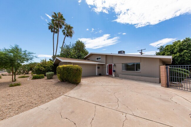611 E Alameda Dr in Tempe, AZ - Building Photo - Building Photo