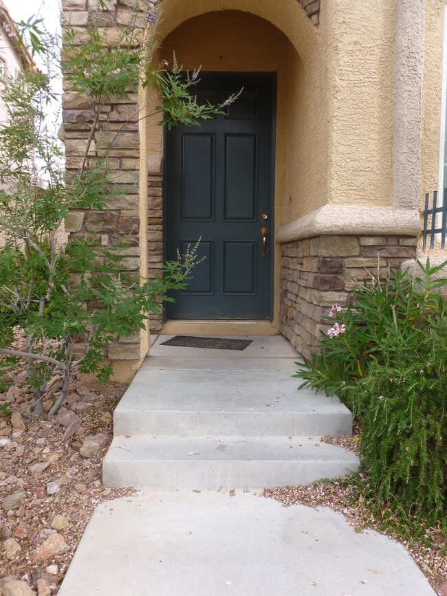 11768 Del Sur Ave in Las Vegas, NV - Building Photo - Building Photo