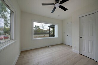 7001 W 48th Ave in Wheat Ridge, CO - Foto de edificio - Building Photo