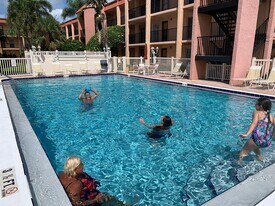 8921 Blind Pass Rd, Unit 244 in St Pete Beach, FL - Building Photo