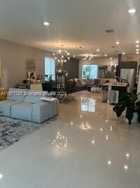 6685 NW 103rd Path in Doral, FL - Building Photo - Building Photo