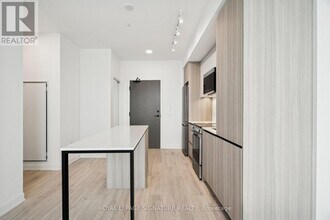 20 All Nations Dr in Brampton, ON - Building Photo - Building Photo