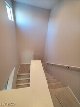 11251 Hidden Peak Ave in Las Vegas, NV - Foto de edificio - Building Photo
