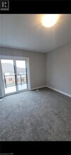 52 Oat Ln in Kitchener, ON - Building Photo - Building Photo