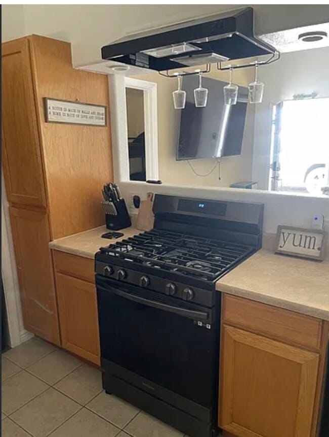 880 Coral Reef Dr in Bullhead City, AZ - Building Photo - Building Photo