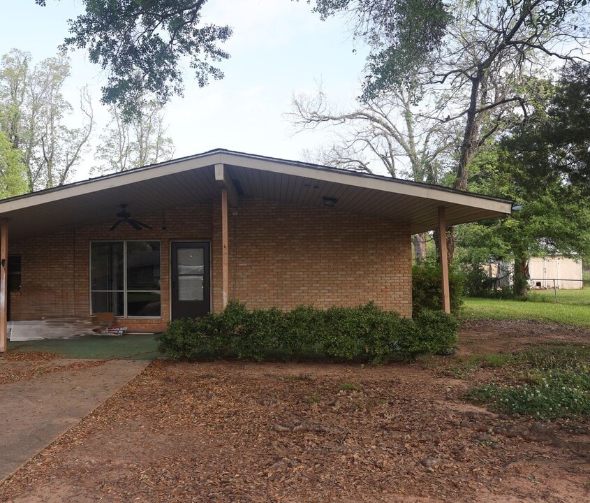 5006 Sarah St in Alexandria, LA - Building Photo