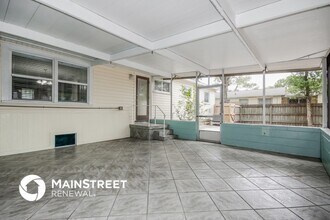 7312 6th Ave N in St. Petersburg, FL - Building Photo - Building Photo