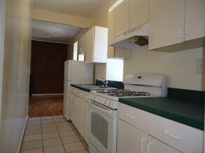 155 DeKalb Ave in Brooklyn, NY - Building Photo - Building Photo