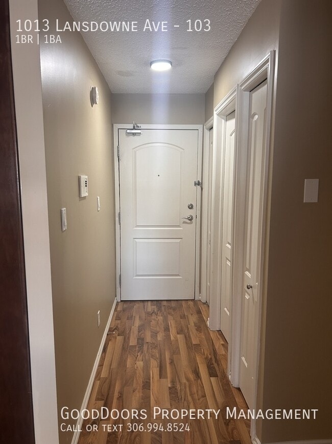 property at 1013 Lansdowne Ave