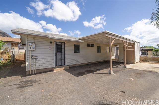 84-562-562 Nukea St in Waianae, HI - Building Photo