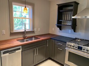 93 Trimmer Trail in Lexington, VA - Building Photo - Building Photo