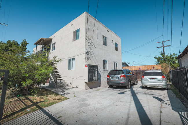 1640 E 49th St in Los Angeles, CA - Building Photo - Building Photo