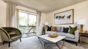 Willowstone Apartments in Denver, CO - Building Photo