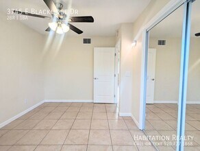 3745 E Blacklidge Dr in Tucson, AZ - Building Photo - Building Photo