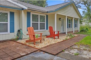8156 4th St in Navarre, FL - Building Photo - Building Photo