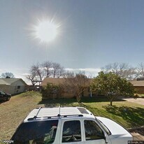 1908 W Point Tap Rd in Palestine, TX - Building Photo