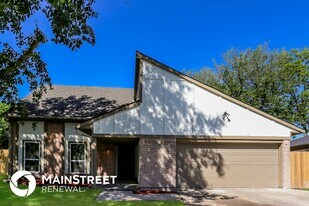 1434 New Tree Ln in Missouri City, TX - Building Photo