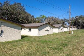 2437 Idlewild St in Lakeland, FL - Building Photo - Building Photo