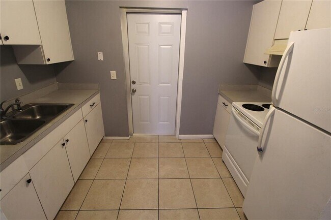 1710 Central Ave in Sarasota, FL - Building Photo - Building Photo
