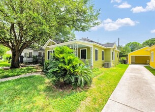 1026 W Temple St in Houston, TX - Building Photo - Building Photo