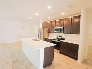 423 Taft Dr in Davenport, FL - Building Photo - Building Photo