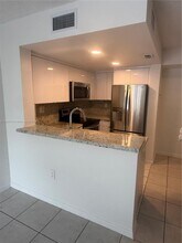 8585 NW 6th Ln in Miami, FL - Building Photo - Building Photo