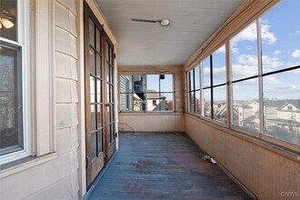 202 Ostrom Ave in Syracuse, NY - Building Photo - Building Photo