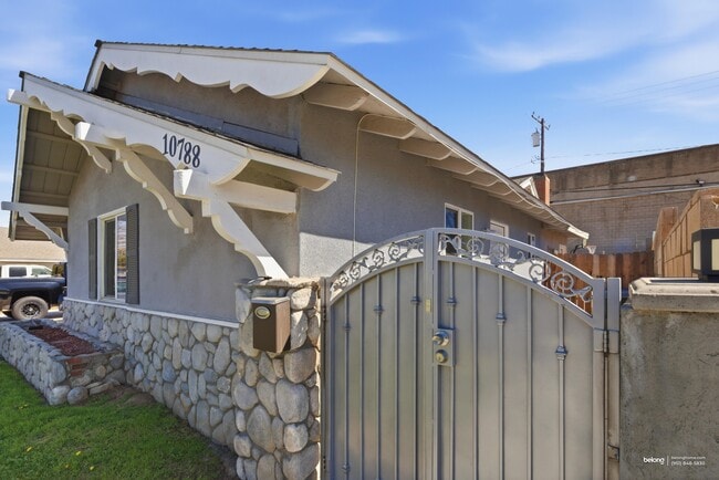 10788 Mercer Ave in Riverside, CA - Building Photo - Building Photo