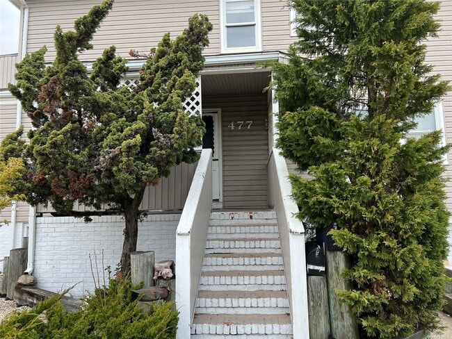 477 W Park Ave in Long Beach, NY - Building Photo - Building Photo