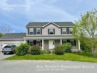 9 Cherry Cir in Lebanon, NH - Foto de edificio - Building Photo