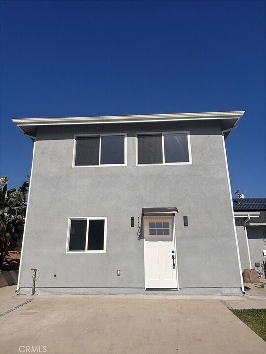 11704 Monogram Ave in Los Angeles, CA - Building Photo