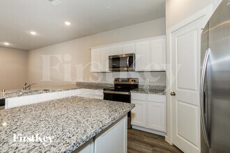 619 Ava Trl in Lewisville, TX - Building Photo - Building Photo