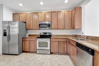 16121 Poppy Seed Cir in Delray Beach, FL - Building Photo - Building Photo