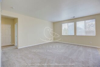 1746 Barney Ave in Olivehurst, CA - Building Photo - Building Photo