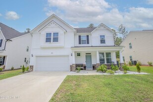 88 Kensington Dr in Spring Lake, NC - Building Photo