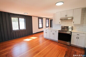 883 Worthington Ridge in Berlin, CT - Building Photo - Building Photo