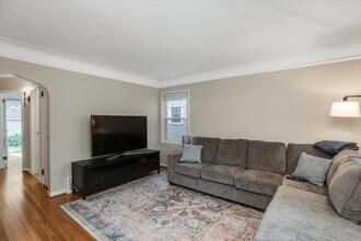 498 Ann St in Plymouth, MI - Building Photo - Building Photo